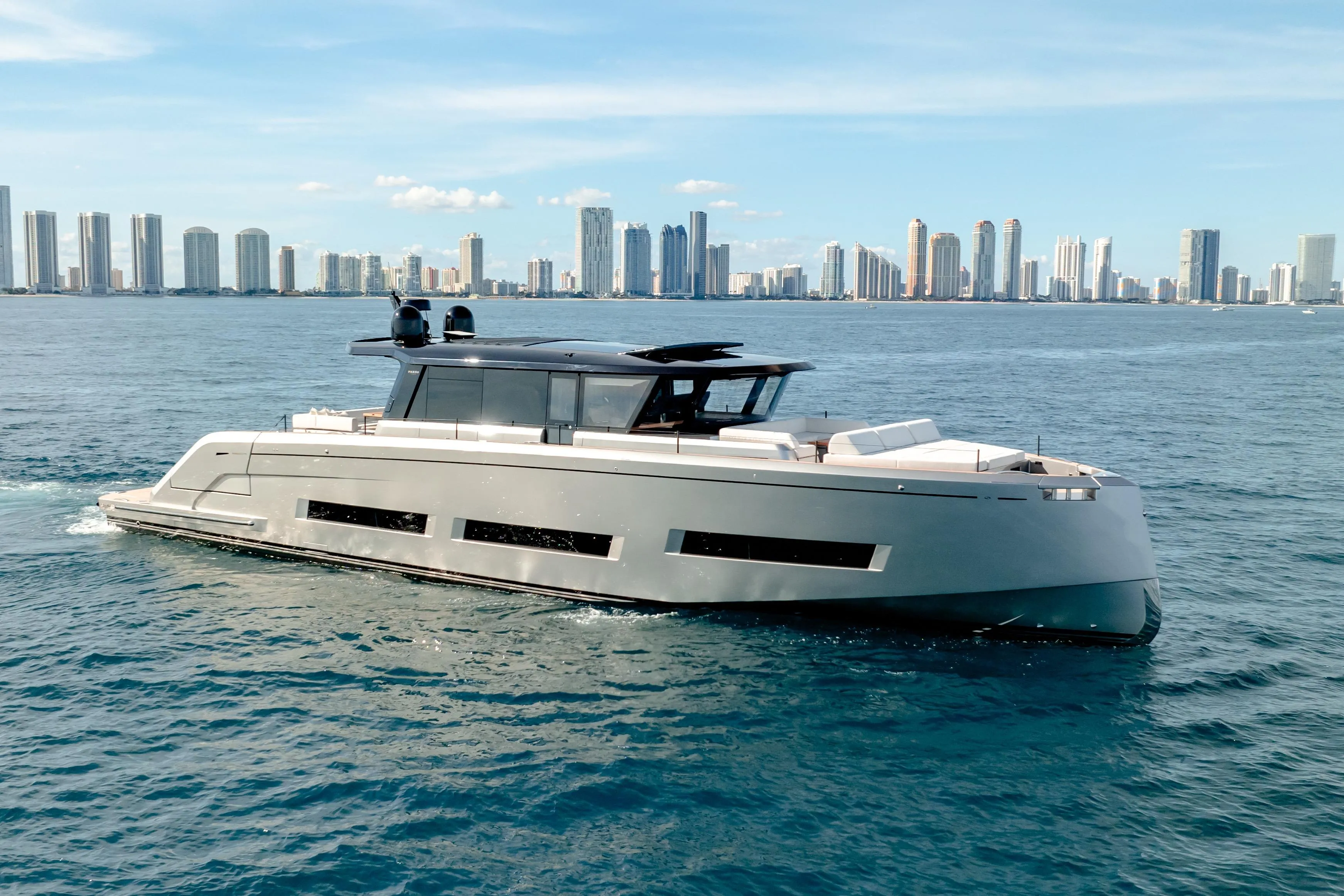 Pardo GT75 at rest with the Miami skyline behind