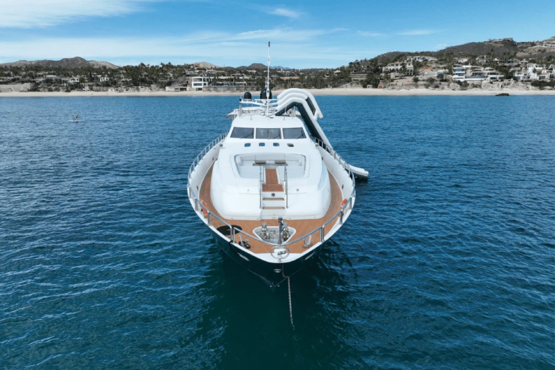 luxury yachts for sale