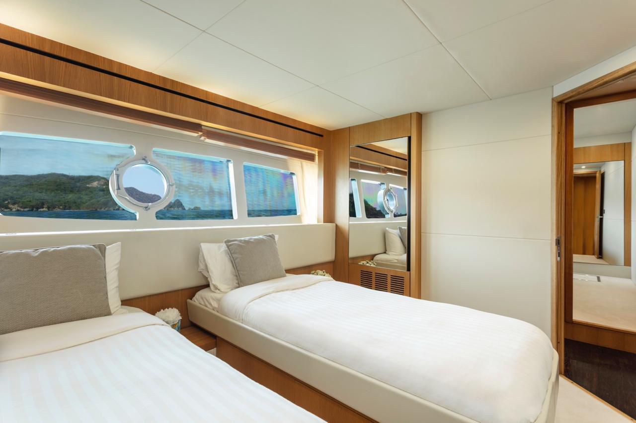 WhatsApp Image 2025-11-20 at 08.08.11 (4)